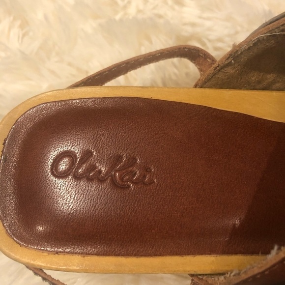 Olukai Kamola wooden clog sandal - Picture 7 of 12